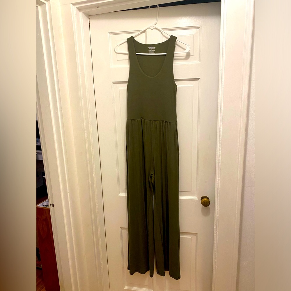 Olive Green Sleeveless Jumpsuit